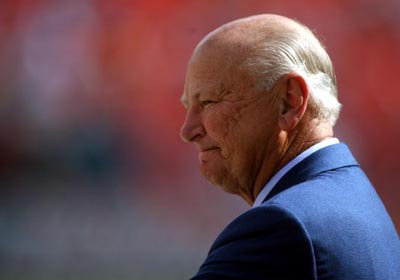 Former Dolphins, Marlins owner and Blockbuster Video mogul H. Wayne  Huizenga dies